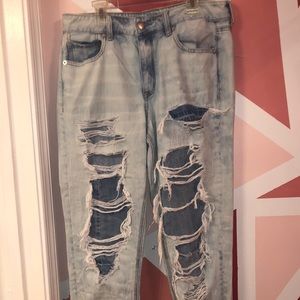 Ripped mom jeans